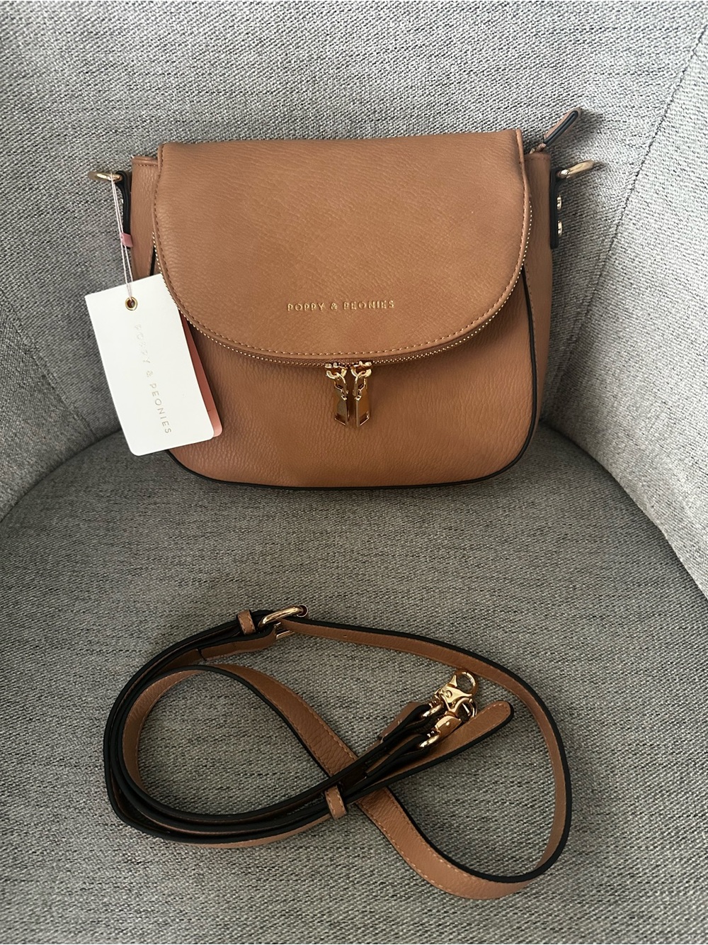 Mini Downtown in Mocha Mousse - Poppy and Peonies